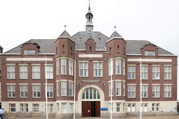 Grote Kantoor’ of DSM in Delft appointed as ‘Chemical Landmark'