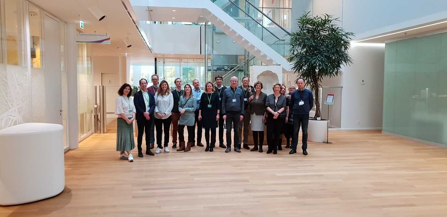 Lab tour DSM Nederland President Atzo Nicolaï and his counterparts